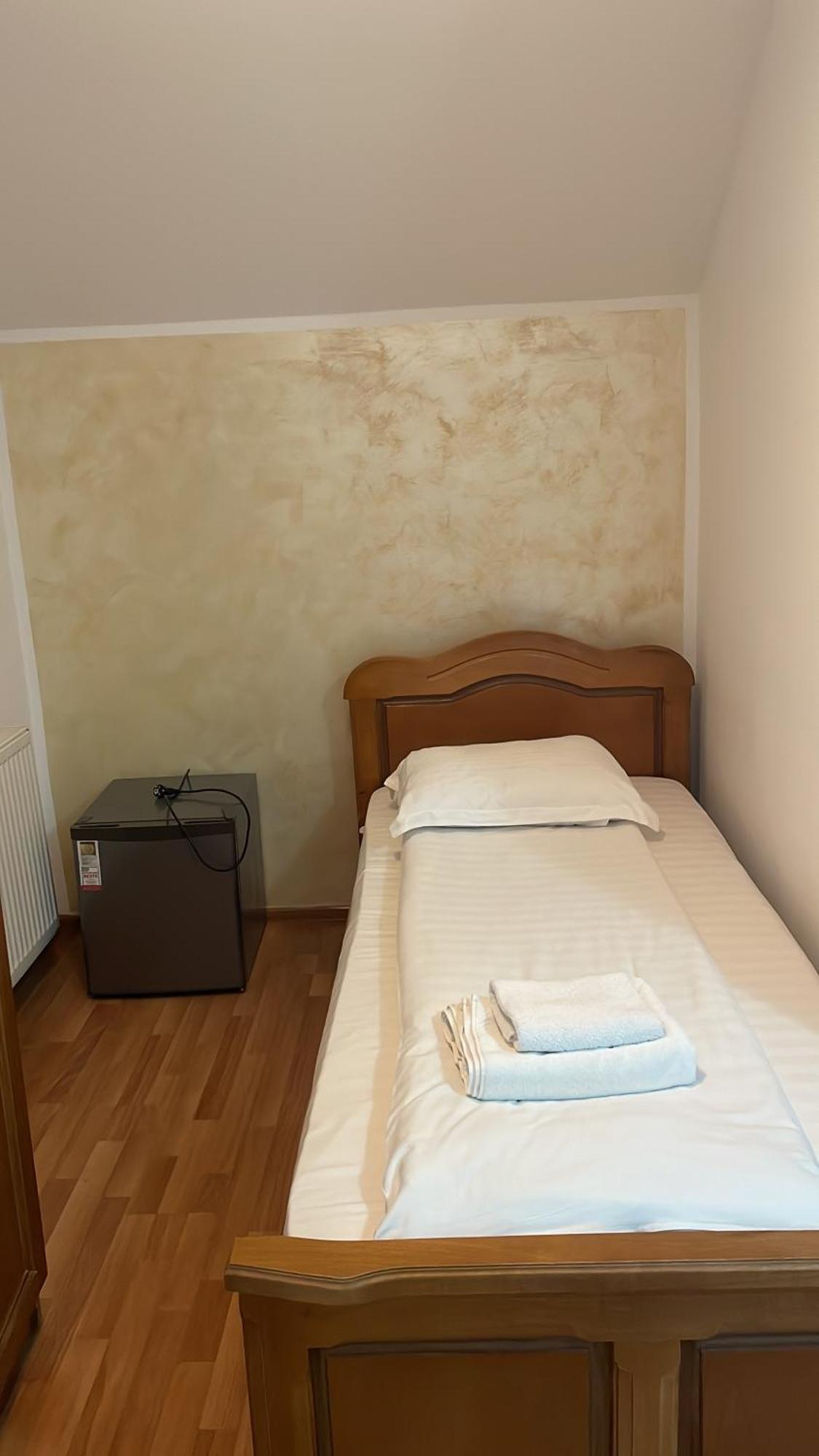 Casa Voronet Hotel Buitenkant foto